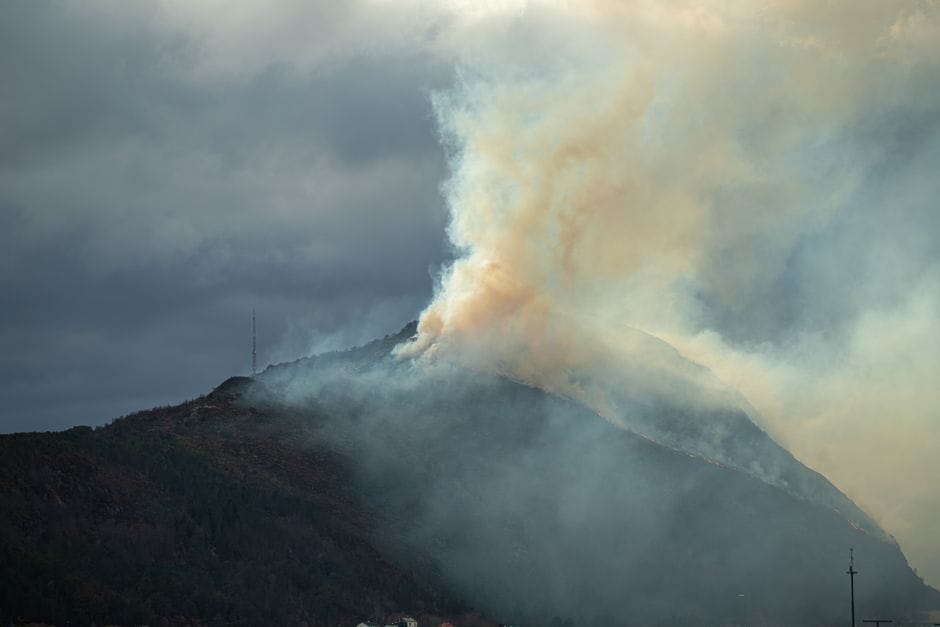 Serra d'Espadà : 18 villages évacués, feu incontrôlé