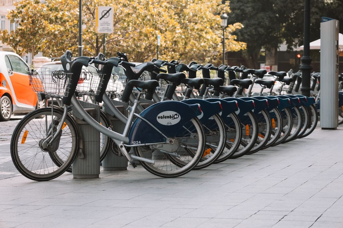 Shared mobility on the Costa Blanca: what really exists (2026)
