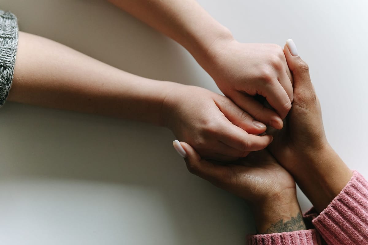Violences faites aux femmes et aux enfants : l'Espagne, une loi pionnière et des moyens réels
