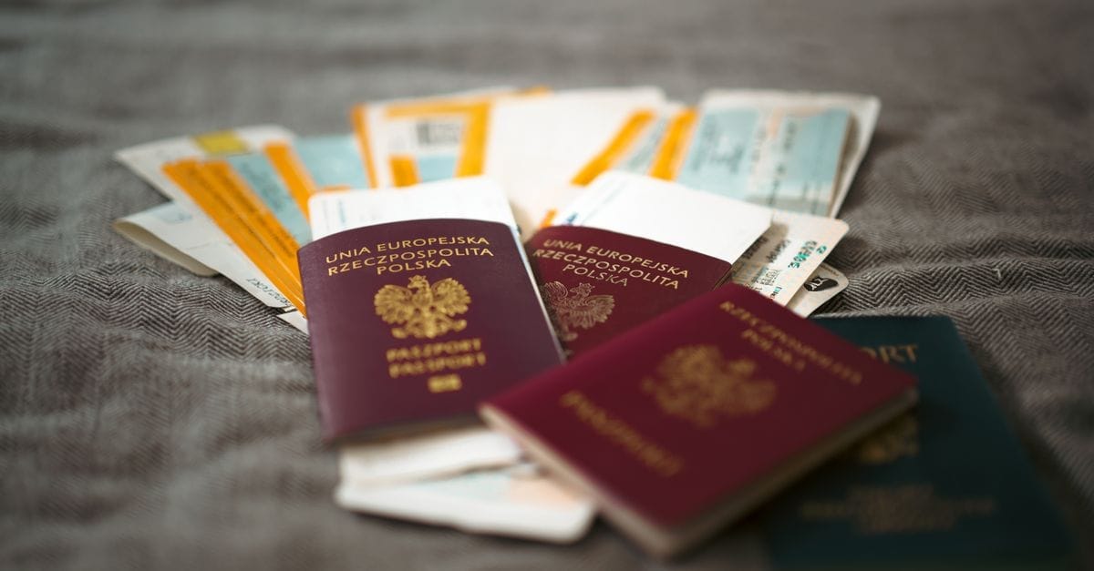 Renovar tus documentos desde la Costa Blanca: pasaporte, cédula, carné