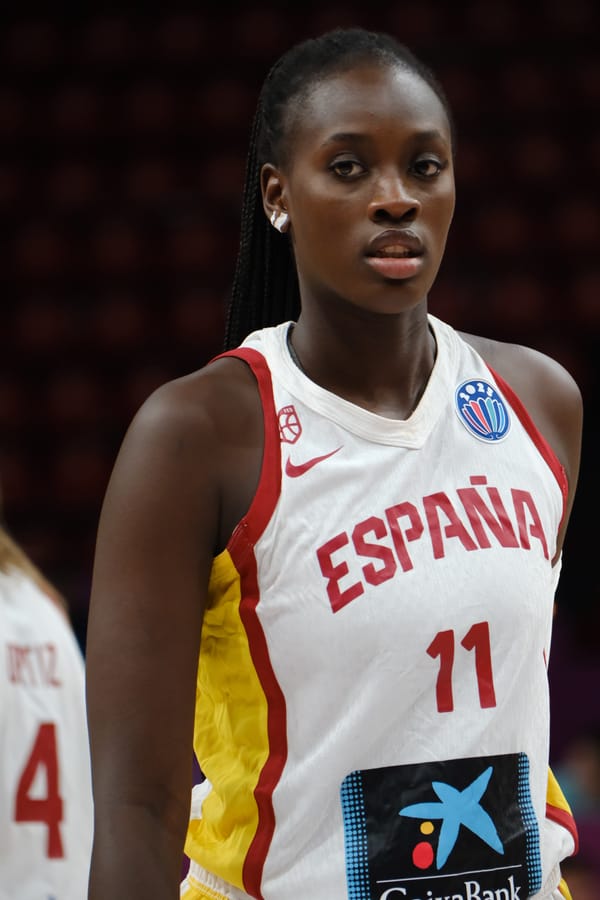 Qui est Awa Fam Thiam, la basketteuse de Santa Pola draftée en WNBA ?